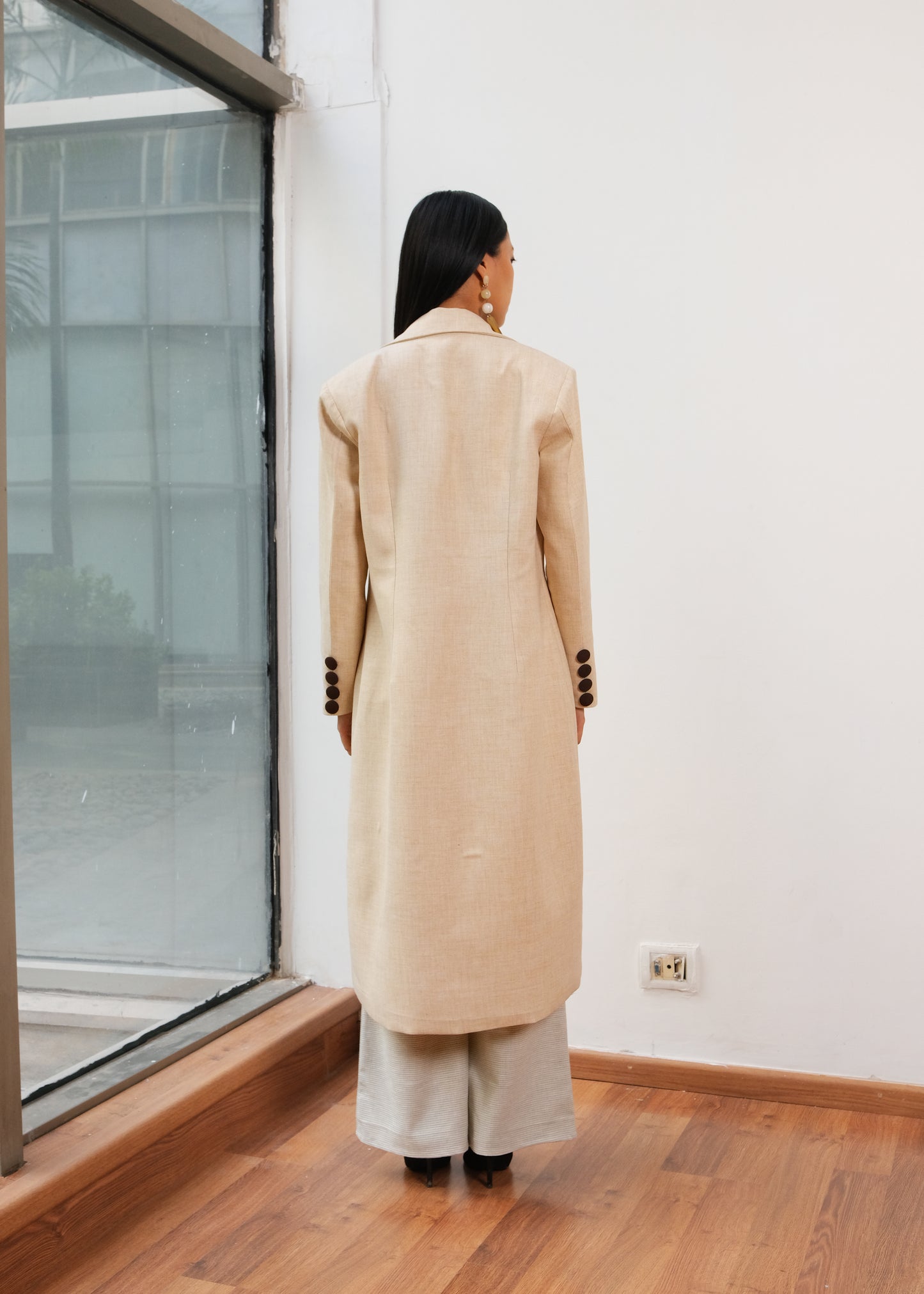 THE LONGLINE COAT